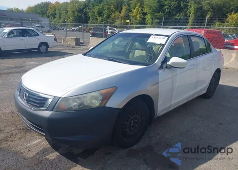 2009 Honda Accord 2.4 Lx z USA, uszkodzony, nr VIN 1HGCP26359A093757